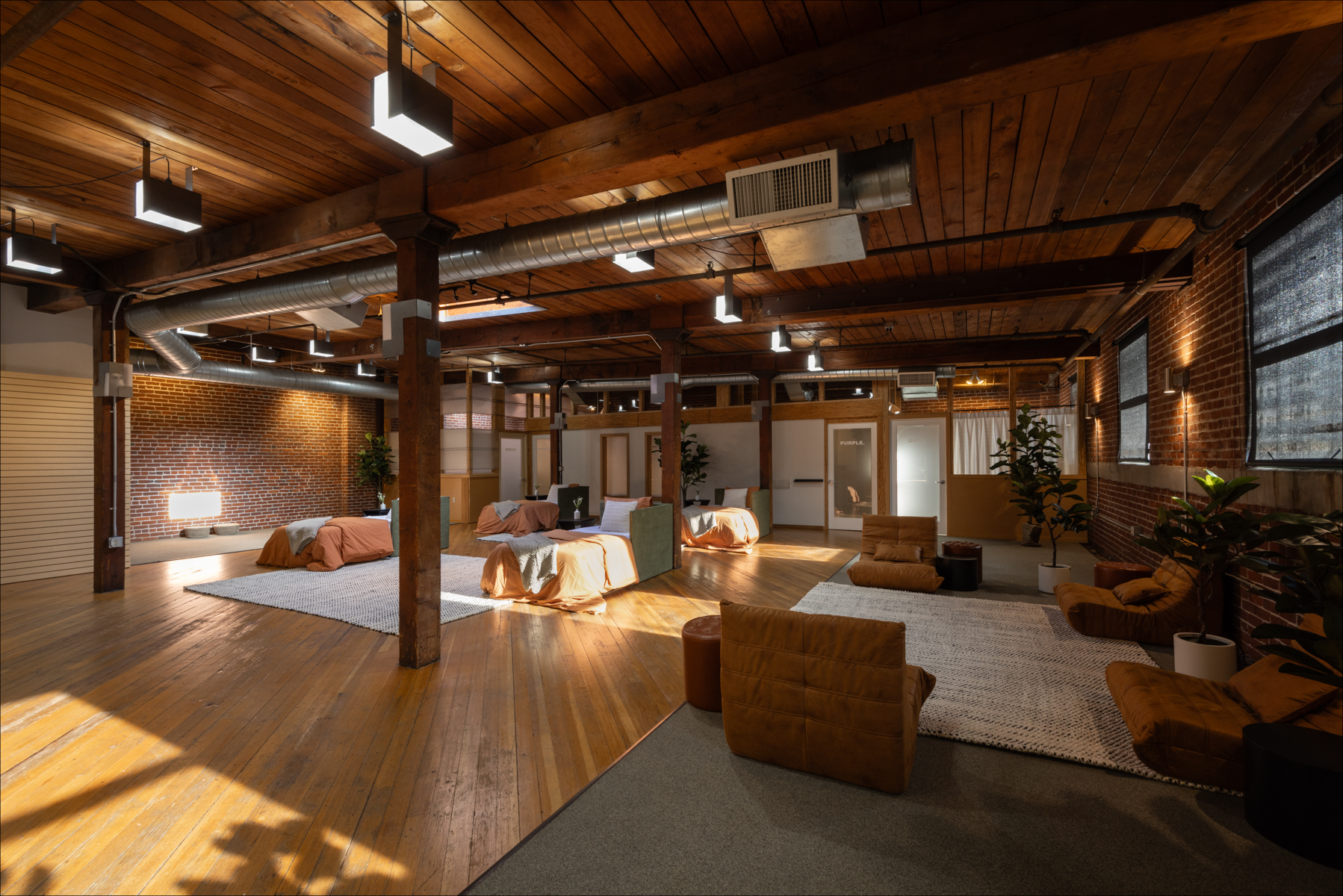 Individual Experience 9 Spacious retreat center interior featuring cozy seating, warm lighting, and personalized program spaces, designed for women's healing and growth at Experience Onward.